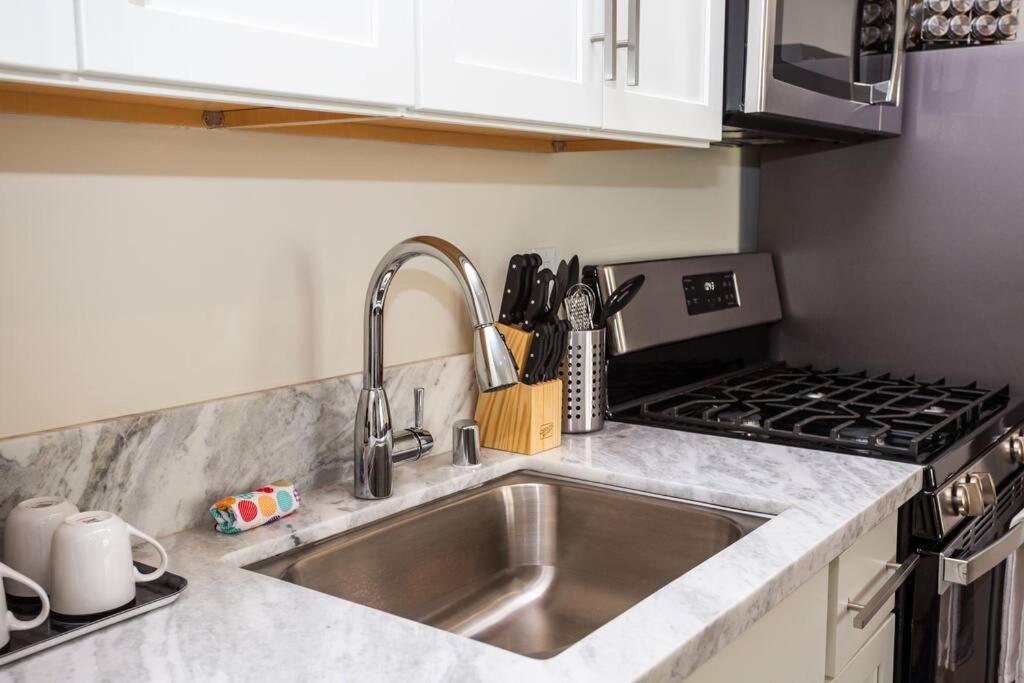 Spacious 1 Bedroom Apartment In Heart Of San Diego Exterior foto